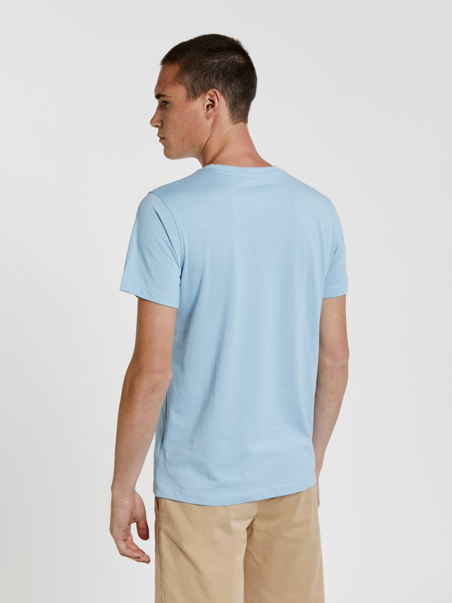 T-Shirt Azul Claro Casual Homem
