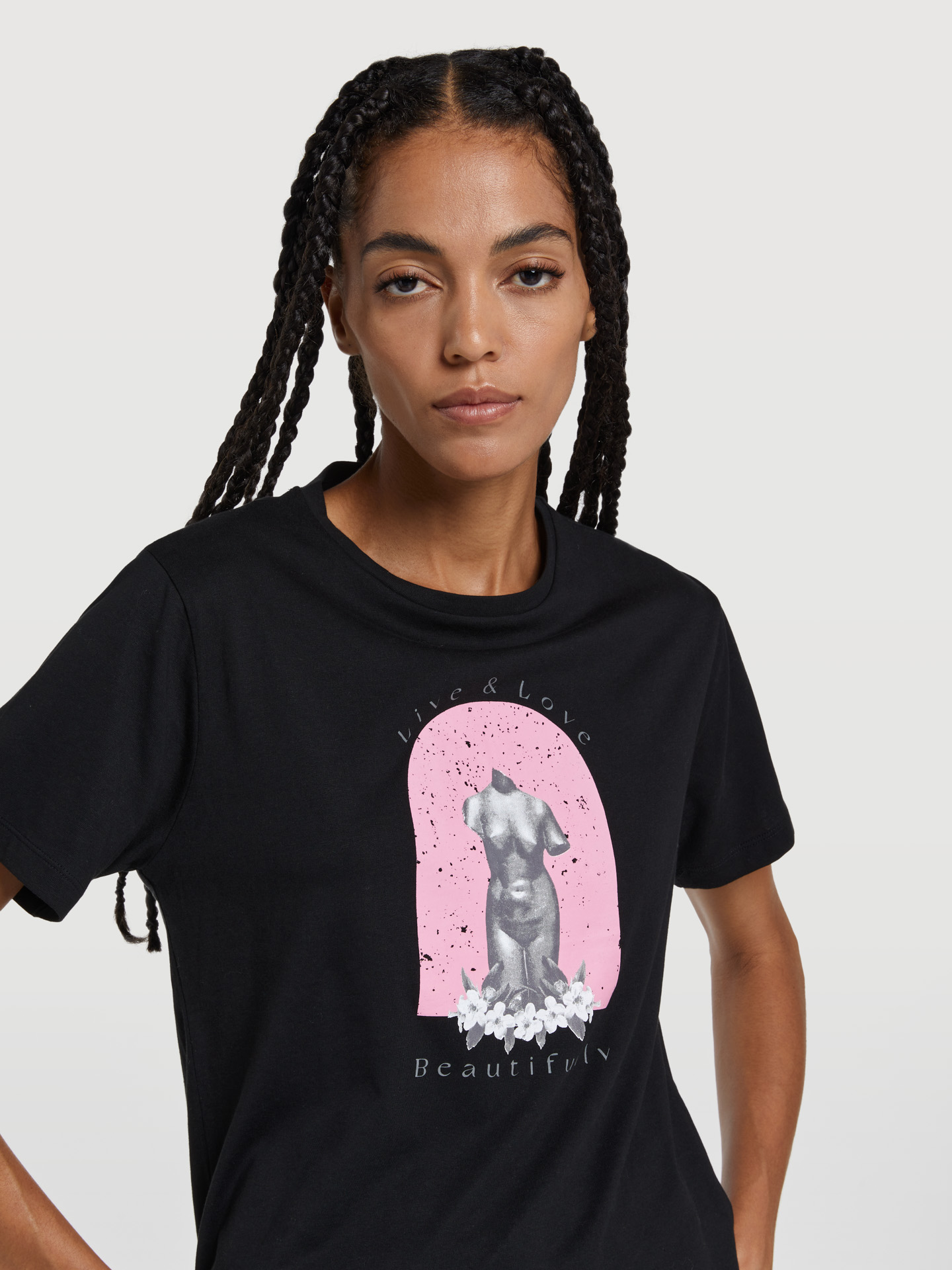 T-Shirt Black Casual Woman