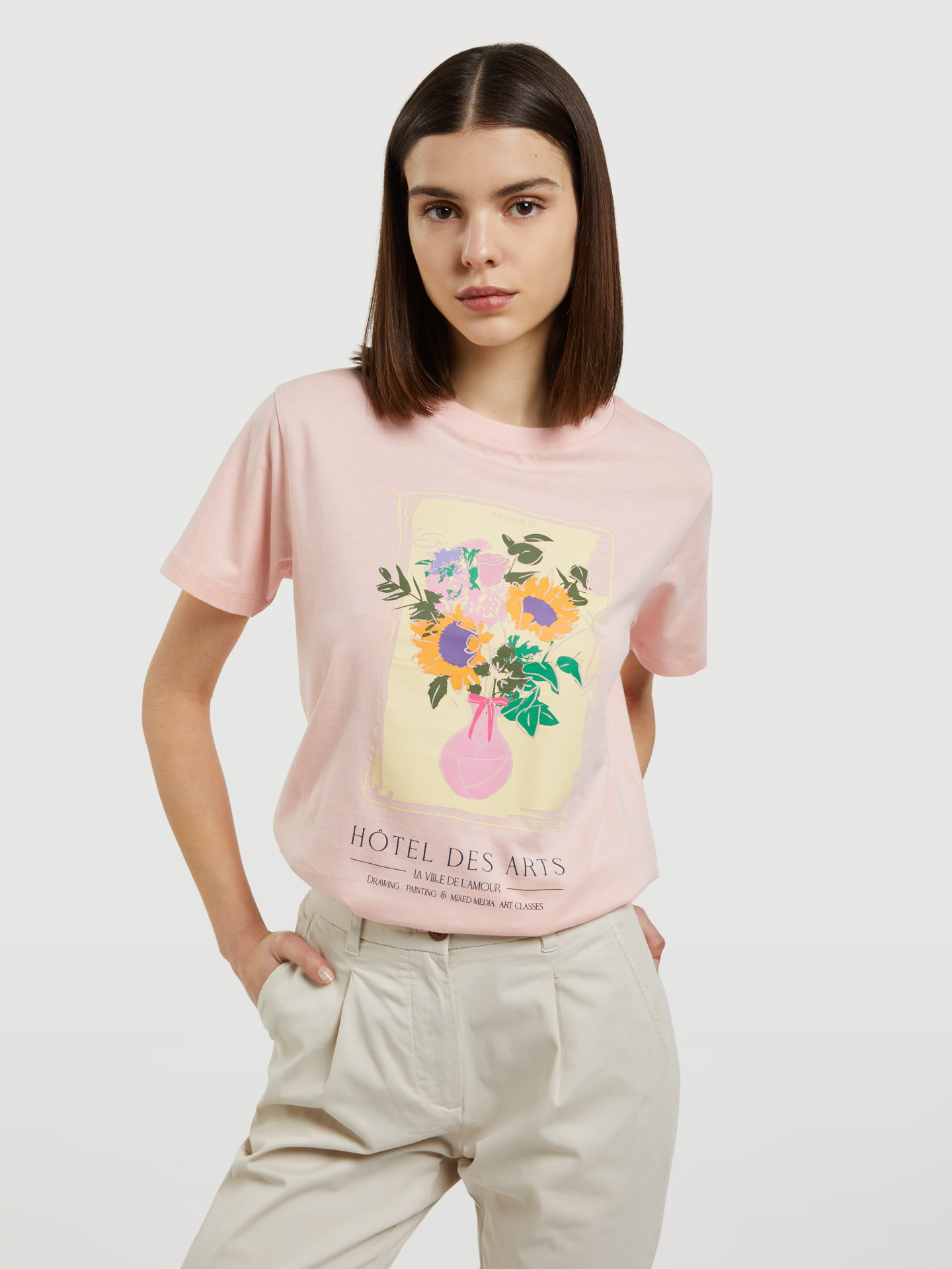 T-Shirt Pale Pink Casual Woman